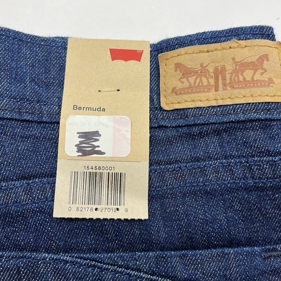 NWT Levi’s Bermuda Shorts Size 10/30 - Picture 12 of 16